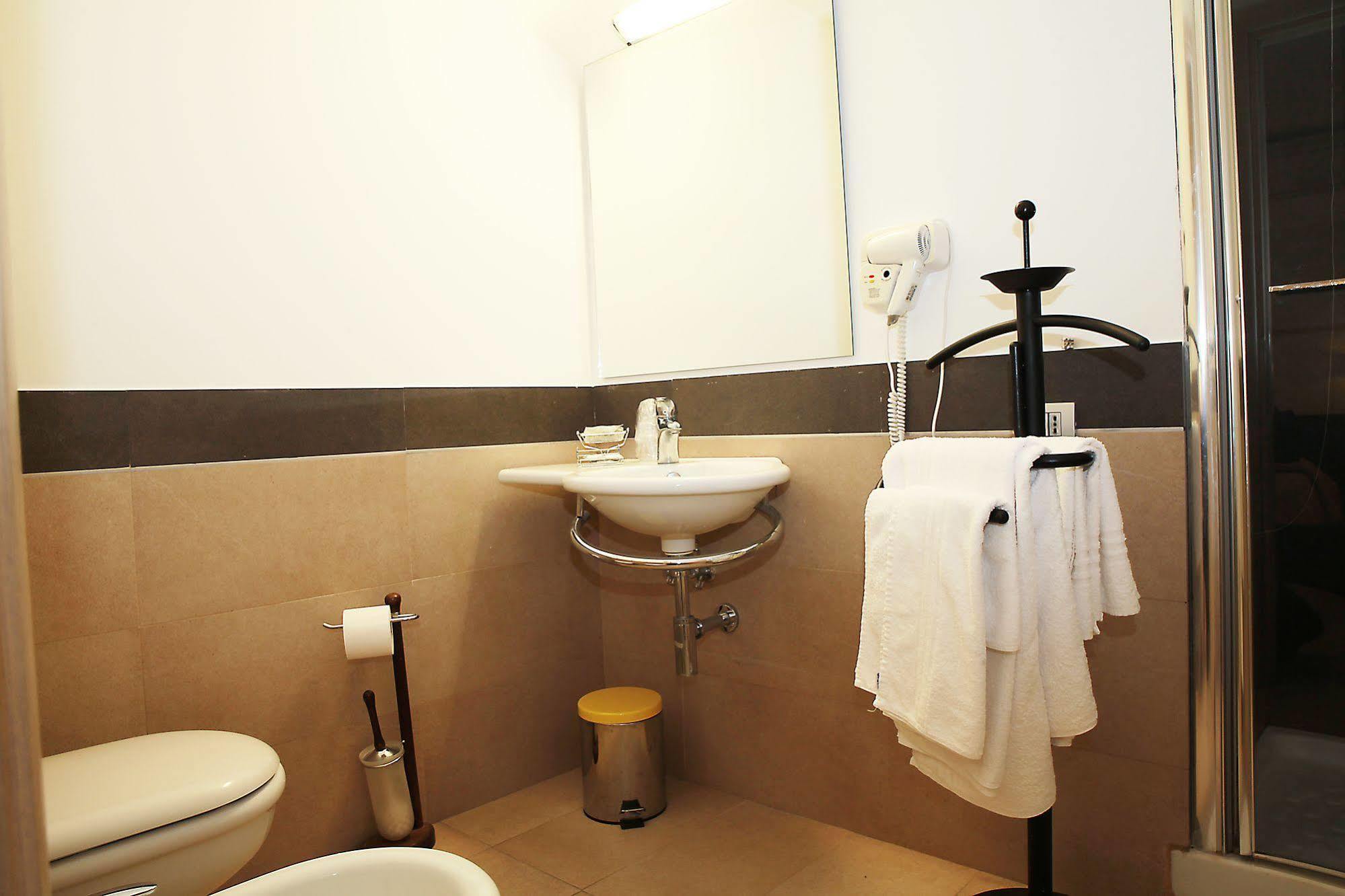 Le Onde Resort Viterbo Exterior foto